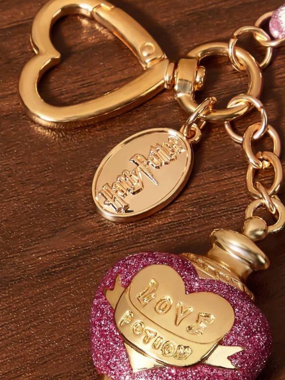 HARRY POTTER Fashionable Zinc Alloy Love Potion Heart Tassel Keychain Bag Charm - Picture 5 of 5